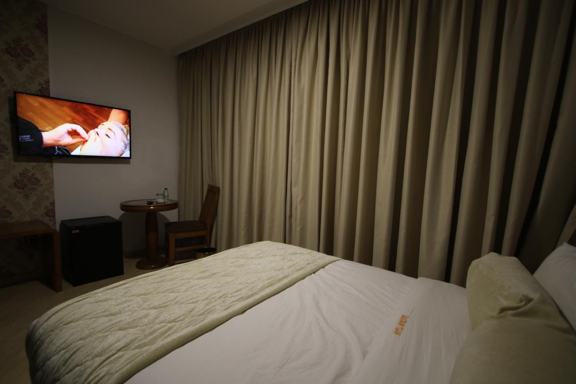 Hotel Mansour Dakhla Exterior photo